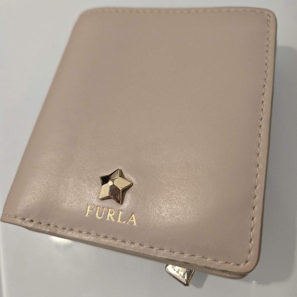 Furla Women's Compact Wallet